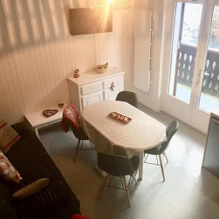 Beau Duplex T2 Au Calme : Un Petit Coin De Paradis * Thollon-les-Memises