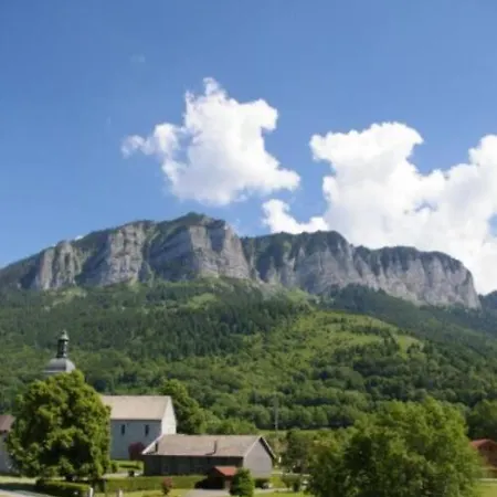Beau Duplex T2 Au Calme : Un Petit Coin De Paradis * Thollon-les-Memises